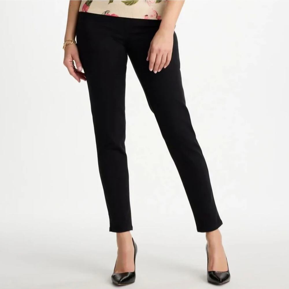 Chico's Denim Pull-on Jegging Women 1 (U.S. 8) Black Jeans Slimming Flattering